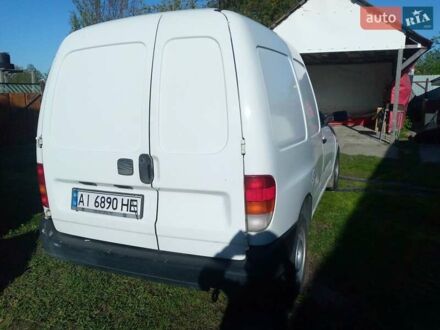 Белый Сеат Инка, объемом двигателя 1.39 л и пробегом 370 тыс. км за 2500 $, фото 1 на Automoto.ua