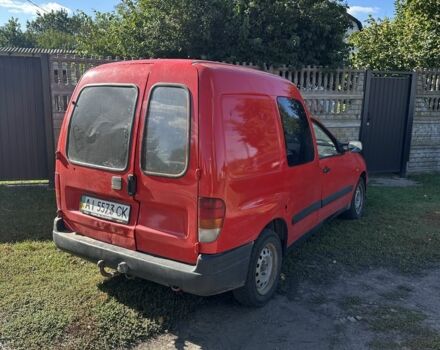 Красный Сеат Инка, объемом двигателя 1.9 л и пробегом 300 тыс. км за 1300 $, фото 3 на Automoto.ua