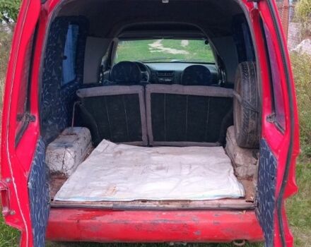 Красный Сеат Инка, объемом двигателя 1.6 л и пробегом 180 тыс. км за 1350 $, фото 5 на Automoto.ua