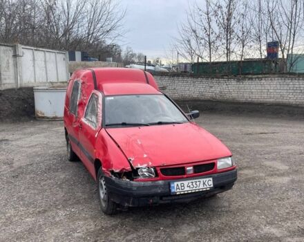 Красный Сеат Инка, объемом двигателя 1.6 л и пробегом 185 тыс. км за 800 $, фото 5 на Automoto.ua