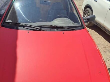 Красный Сеат Инка, объемом двигателя 1.4 л и пробегом 250 тыс. км за 1400 $, фото 1 на Automoto.ua