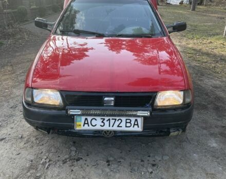 Красный Сеат Инка, объемом двигателя 1.9 л и пробегом 350 тыс. км за 1900 $, фото 1 на Automoto.ua