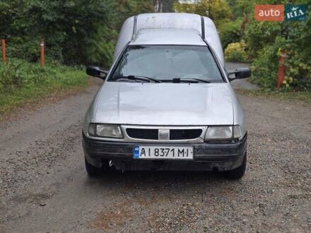 Сеат Inca 2000 у Василькове на Automoto.ua Сірий Сеат Inca, об'ємом двигуна 1.9 л та пробігом 150 тис. км за 799 $, фото 1 на Automoto.ua
