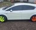 Белый Сеат Леон, объемом двигателя 2 л и пробегом 260 тыс. км за 5500 $, фото 4 на Automoto.ua