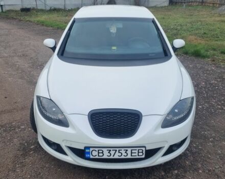Білий Сеат Leon, об'ємом двигуна 2 л та пробігом 260 тис. км за 5500 $, фото 2 на Automoto.ua