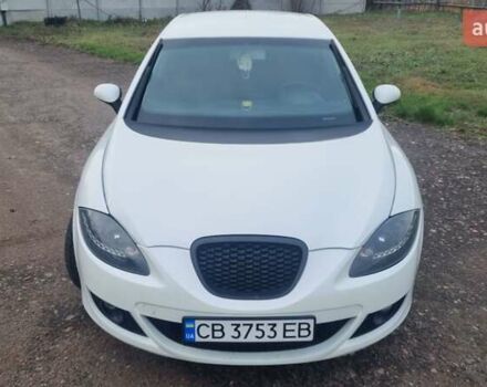 Белый Сеат Леон, объемом двигателя 2 л и пробегом 260 тыс. км за 5500 $, фото 3 на Automoto.ua