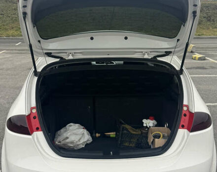 Білий Сеат Leon, об'ємом двигуна 2 л та пробігом 233 тис. км за 6500 $, фото 13 на Automoto.ua