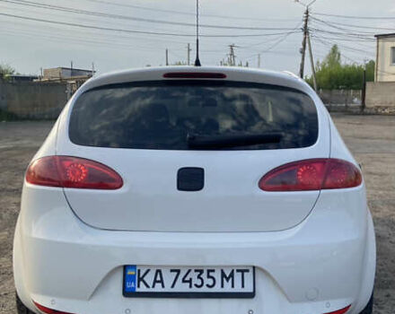 Белый Сеат Леон, объемом двигателя 2 л и пробегом 242 тыс. км за 6400 $, фото 5 на Automoto.ua