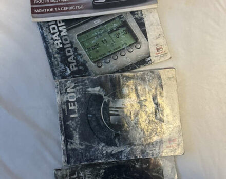 Білий Сеат Leon, об'ємом двигуна 2 л та пробігом 233 тис. км за 6500 $, фото 24 на Automoto.ua