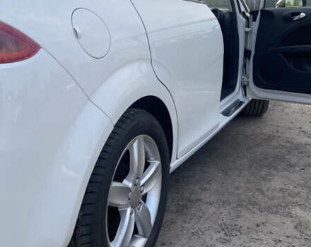 Білий Сеат Leon, об'ємом двигуна 2 л та пробігом 242 тис. км за 5900 $, фото 12 на Automoto.ua