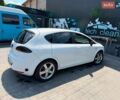 Белый Сеат Леон, объемом двигателя 1.6 л и пробегом 240 тыс. км за 5700 $, фото 2 на Automoto.ua