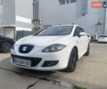 Белый Сеат Леон, объемом двигателя 2 л и пробегом 238 тыс. км за 4900 $, фото 1 на Automoto.ua