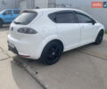 Белый Сеат Леон, объемом двигателя 2 л и пробегом 238 тыс. км за 4900 $, фото 2 на Automoto.ua