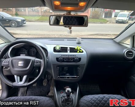 Білий Сеат Leon, об'ємом двигуна 1.4 л та пробігом 198 тис. км за 6400 $, фото 7 на Automoto.ua
