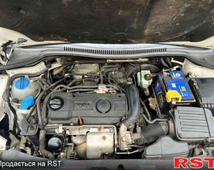 Білий Сеат Leon, об'ємом двигуна 1.4 л та пробігом 198 тис. км за 6400 $, фото 8 на Automoto.ua