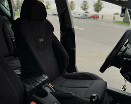 Білий Сеат Leon, об'ємом двигуна 2 л та пробігом 263 тис. км за 8699 $, фото 21 на Automoto.ua