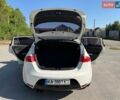 Белый Сеат Леон, объемом двигателя 1.6 л и пробегом 212 тыс. км за 5700 $, фото 31 на Automoto.ua