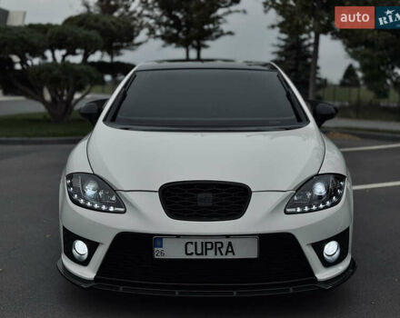 Білий Сеат Leon, об'ємом двигуна 2 л та пробігом 263 тис. км за 8699 $, фото 3 на Automoto.ua