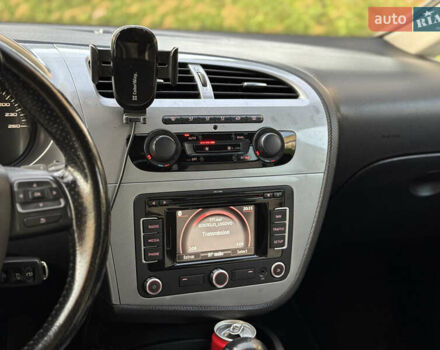 Білий Сеат Leon, об'ємом двигуна 1.8 л та пробігом 196 тис. км за 7399 $, фото 41 на Automoto.ua