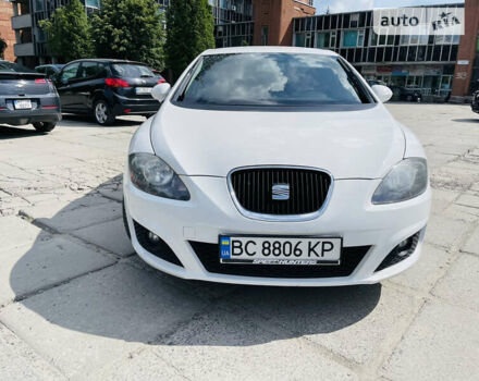 Білий Сеат Leon, об'ємом двигуна 1.2 л та пробігом 193 тис. км за 5900 $, фото 26 на Automoto.ua