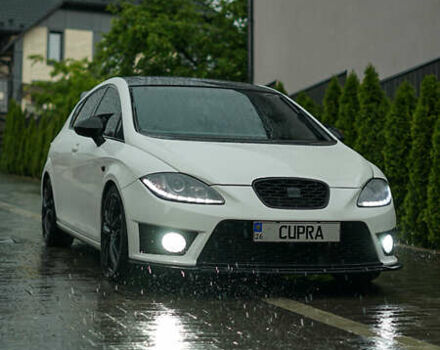 Білий Сеат Leon, об'ємом двигуна 2 л та пробігом 257 тис. км за 9900 $, фото 11 на Automoto.ua