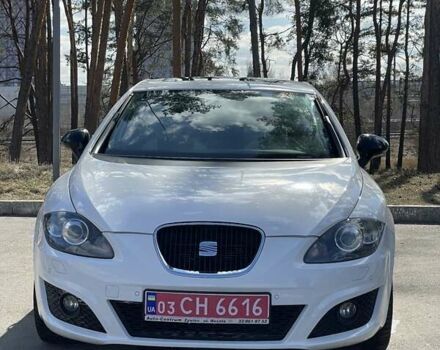 Білий Сеат Leon, об'ємом двигуна 1.8 л та пробігом 192 тис. км за 8400 $, фото 2 на Automoto.ua