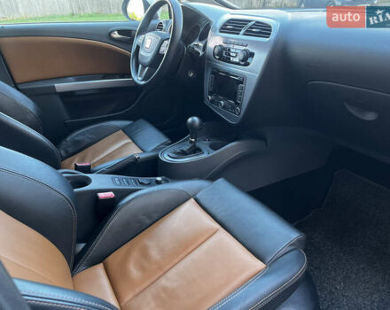 Белый Сеат Леон, объемом двигателя 1.8 л и пробегом 201 тыс. км за 8550 $, фото 82 на Automoto.ua