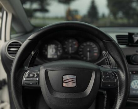 Білий Сеат Leon, об'ємом двигуна 2 л та пробігом 263 тис. км за 8699 $, фото 22 на Automoto.ua
