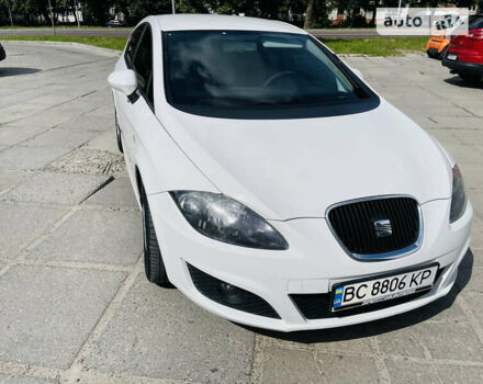 Білий Сеат Leon, об'ємом двигуна 1.2 л та пробігом 193 тис. км за 5900 $, фото 49 на Automoto.ua