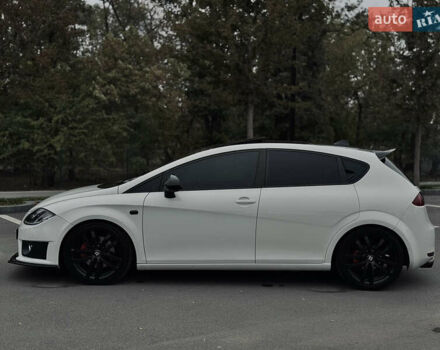 Білий Сеат Leon, об'ємом двигуна 2 л та пробігом 263 тис. км за 8699 $, фото 18 на Automoto.ua