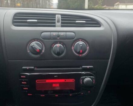 Белый Сеат Леон, объемом двигателя 1.4 л и пробегом 215 тыс. км за 6750 $, фото 18 на Automoto.ua