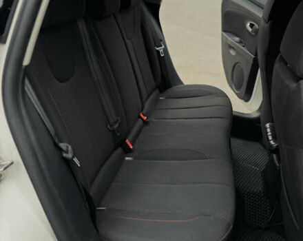 Білий Сеат Leon, об'ємом двигуна 2 л та пробігом 263 тис. км за 8699 $, фото 33 на Automoto.ua