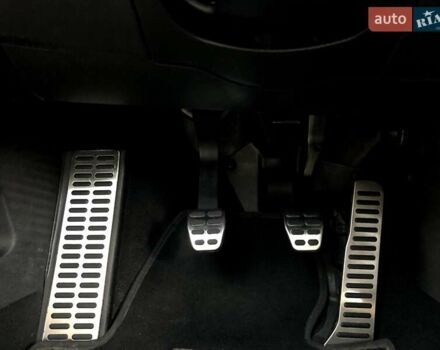 Белый Сеат Леон, объемом двигателя 1.6 л и пробегом 295 тыс. км за 6000 $, фото 19 на Automoto.ua