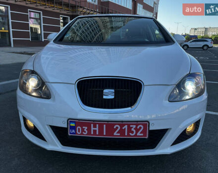Белый Сеат Леон, объемом двигателя 1.8 л и пробегом 201 тыс. км за 8550 $, фото 31 на Automoto.ua