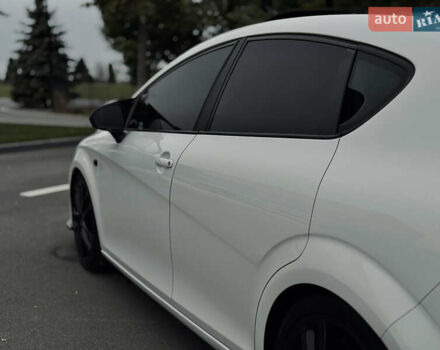 Білий Сеат Leon, об'ємом двигуна 2 л та пробігом 263 тис. км за 8699 $, фото 15 на Automoto.ua