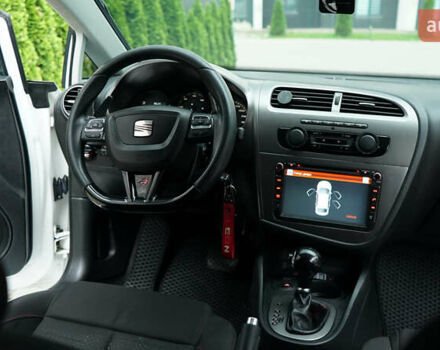 Білий Сеат Leon, об'ємом двигуна 2 л та пробігом 257 тис. км за 9900 $, фото 20 на Automoto.ua