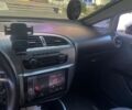 Белый Сеат Леон, объемом двигателя 2 л и пробегом 435 тыс. км за 8350 $, фото 7 на Automoto.ua