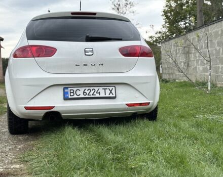 Білий Сеат Leon, об'ємом двигуна 1.4 л та пробігом 255 тис. км за 5300 $, фото 4 на Automoto.ua
