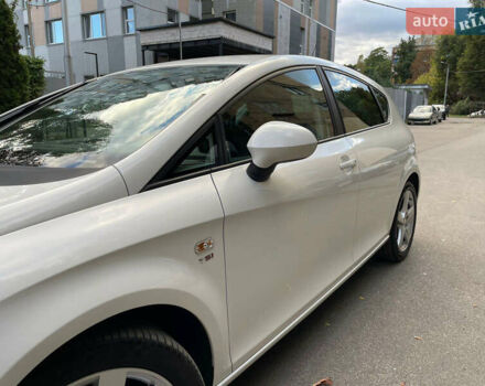 Белый Сеат Леон, объемом двигателя 1.8 л и пробегом 112 тыс. км за 7800 $, фото 11 на Automoto.ua