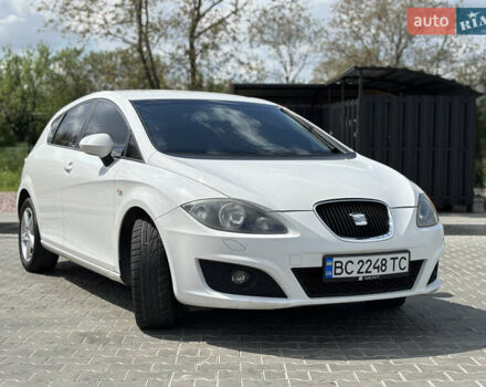 Белый Сеат Леон, объемом двигателя 1.39 л и пробегом 250 тыс. км за 5400 $, фото 19 на Automoto.ua