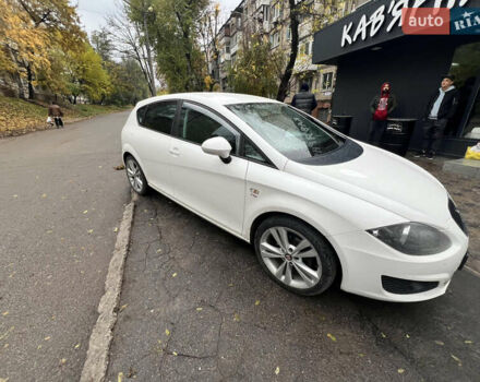 Белый Сеат Леон, объемом двигателя 1.8 л и пробегом 176 тыс. км за 6299 $, фото 4 на Automoto.ua