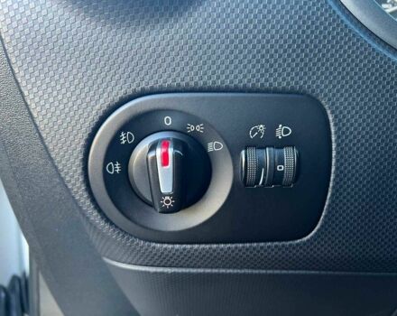 Белый Сеат Леон, объемом двигателя 1.4 л и пробегом 153 тыс. км за 5990 $, фото 12 на Automoto.ua