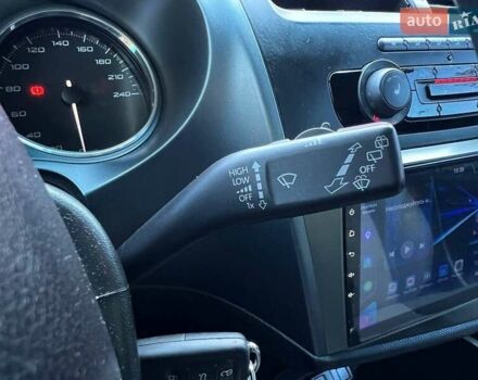 Белый Сеат Леон, объемом двигателя 1.39 л и пробегом 153 тыс. км за 5190 $, фото 15 на Automoto.ua