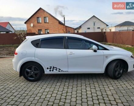 Белый Сеат Леон, объемом двигателя 1.39 л и пробегом 209 тыс. км за 4699 $, фото 9 на Automoto.ua