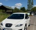 Білий Сеат Leon, об'ємом двигуна 1.6 л та пробігом 243 тис. км за 7000 $, фото 1 на Automoto.ua