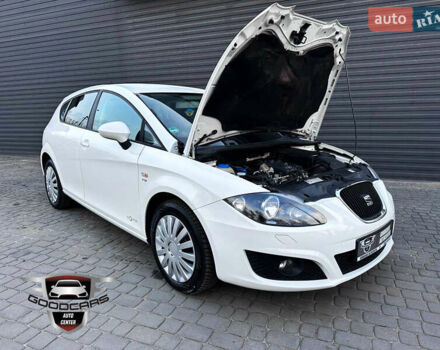 Белый Сеат Леон, объемом двигателя 1.2 л и пробегом 240 тыс. км за 7700 $, фото 7 на Automoto.ua