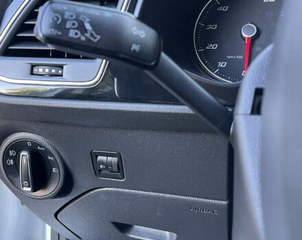 Сеат Леон 2012 в Луцке на Automoto.ua Белый Сеат Леон, объемом двигателя 1.4 л и пробегом 282 тыс. км за 7500 $, фото 8 на Automoto.ua