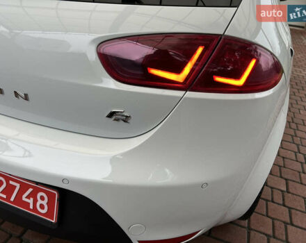 Белый Сеат Леон, объемом двигателя 1.8 л и пробегом 153 тыс. км за 9000 $, фото 17 на Automoto.ua