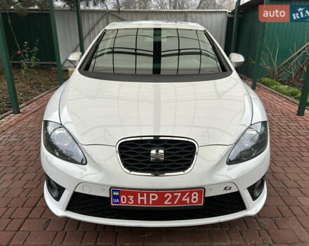 Белый Сеат Леон, объемом двигателя 1.8 л и пробегом 153 тыс. км за 9000 $, фото 10 на Automoto.ua