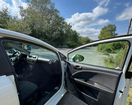 Білий Сеат Leon, об'ємом двигуна 1.6 л та пробігом 211 тис. км за 6900 $, фото 6 на Automoto.ua